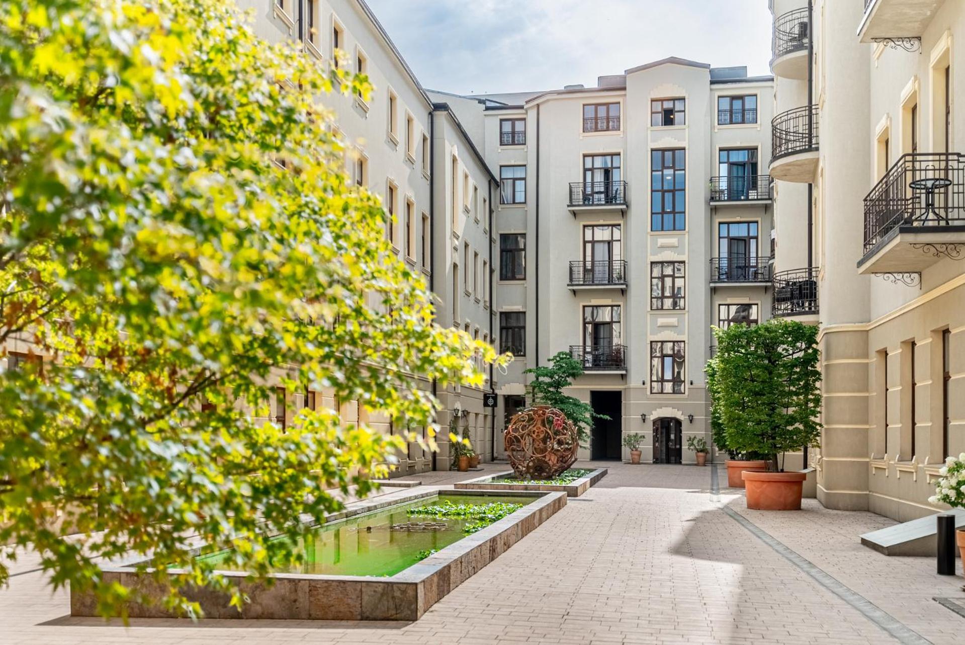Gold City Point Piotrkowska 37 Лодзь Экстерьер фото